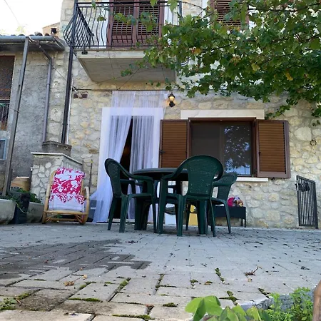 Casa Nella Natura 펜션