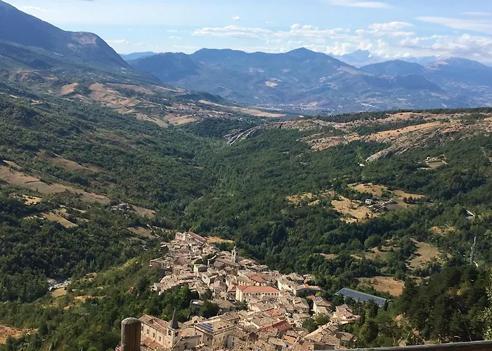 Casa Nella Natura كارامانيكو تيرمي